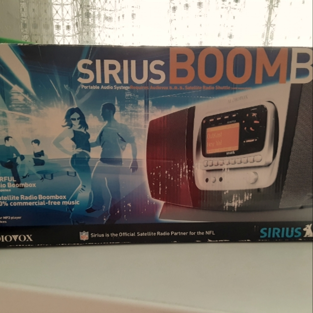 Sirius Satellite boombox